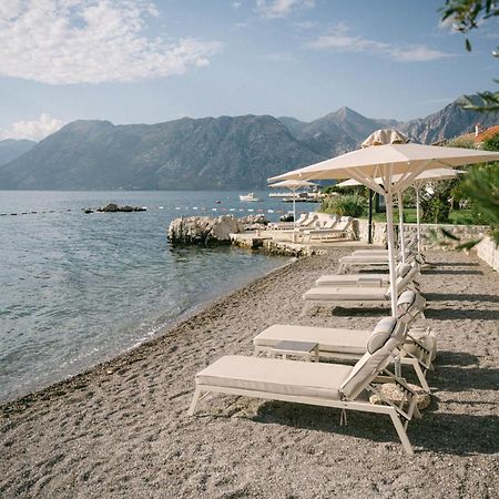Corso Levante Luxury Suites Dobrota Kotor Exterior photo